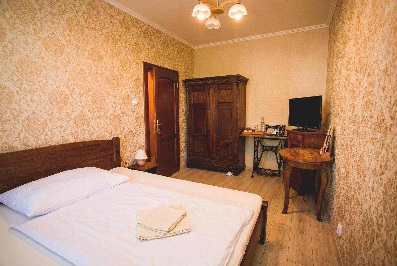 Penzion Trattoria Пряшів Екстер'єр фото